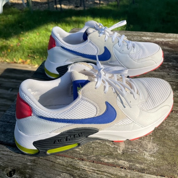 Nike Unisex Air Max White Blue Red Sneakers Like New Condition - Picture 9 of 9